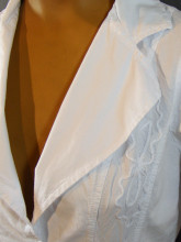 veste blanche en coton brodée